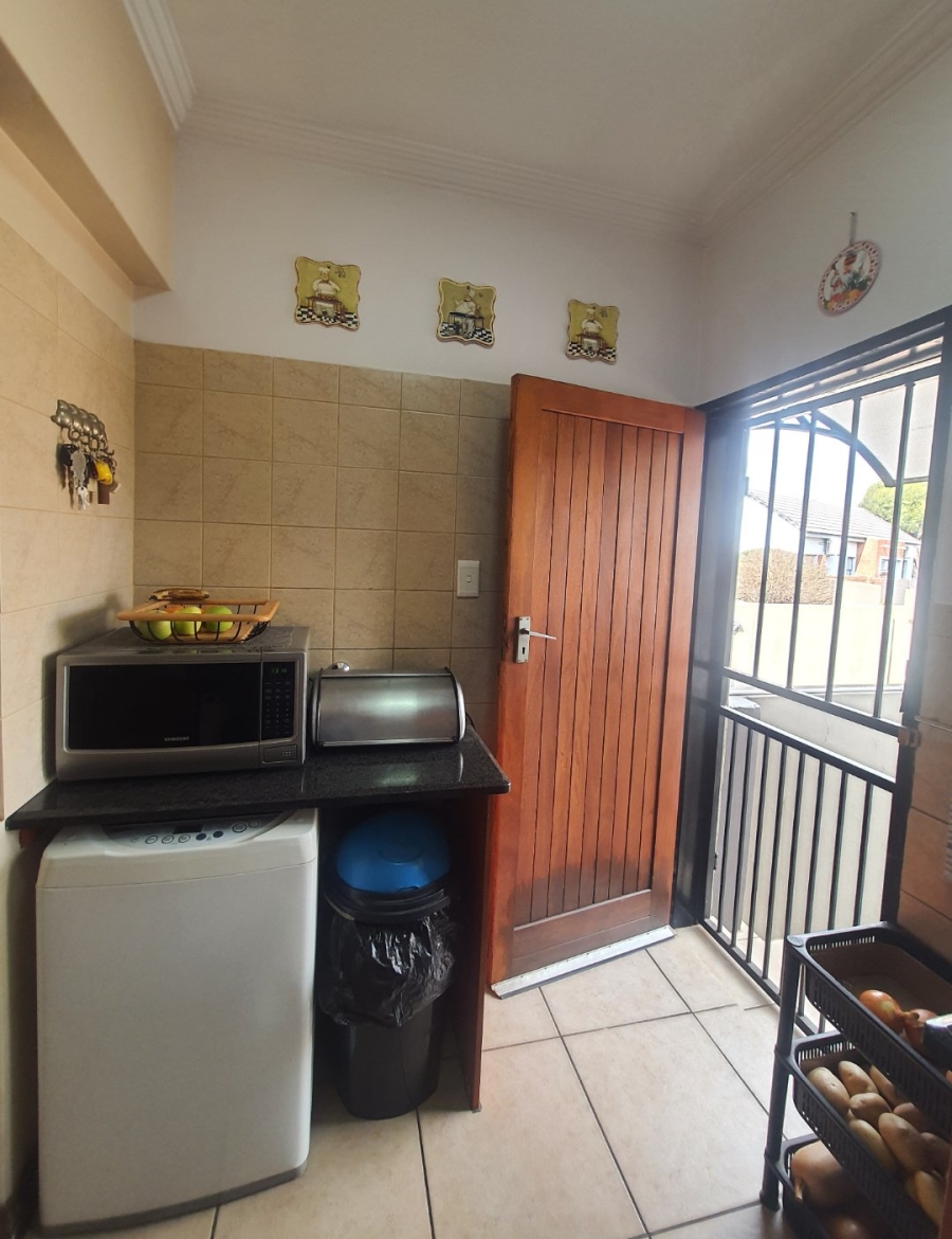 3 Bedroom Property for Sale in Melodie North West